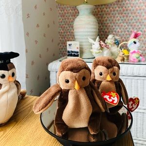 TY BEANIE BABIES  “HOOT” 1995 HANG & TUSH TAGS - BD 8-9-95-#4073 4th GENERATION
